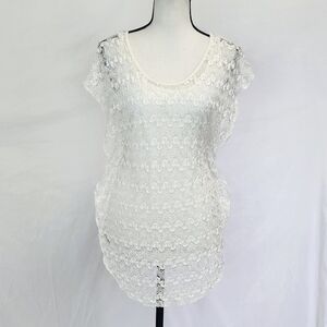 Lavish White Lace Batwing Sleeve Top